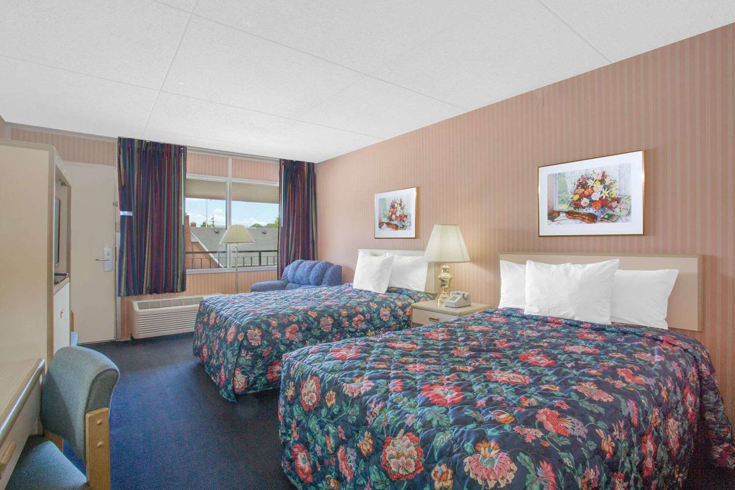 Days Inn By Wyndham Florence Downtown Esterno foto